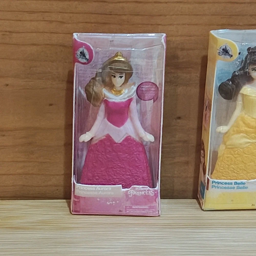 Zuru 5 Surprise Mini Brands Disney Edition~‎ Belle Instax Elsa Aurora